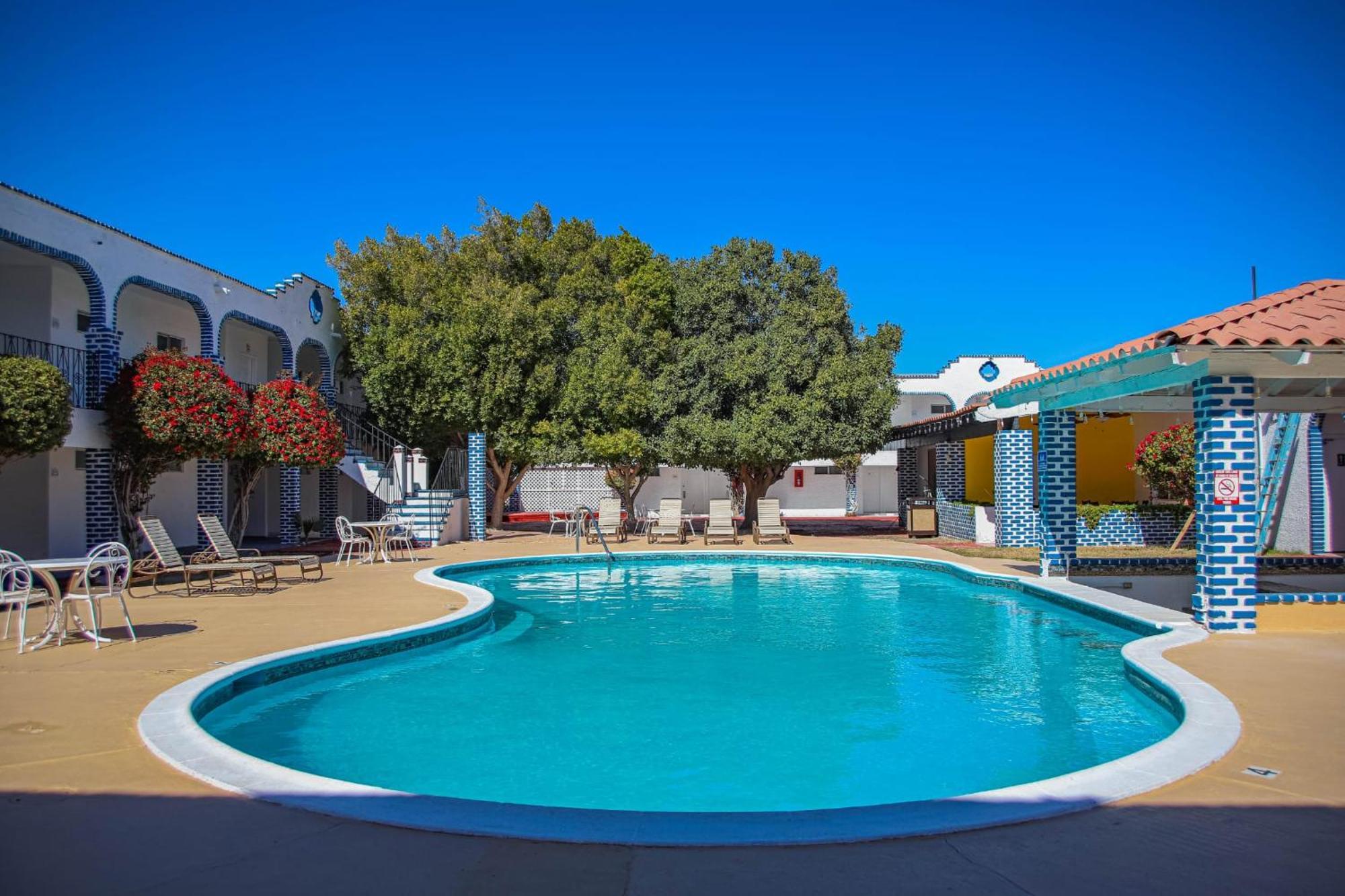 Playa Inn Rocky Point Bagian luar foto