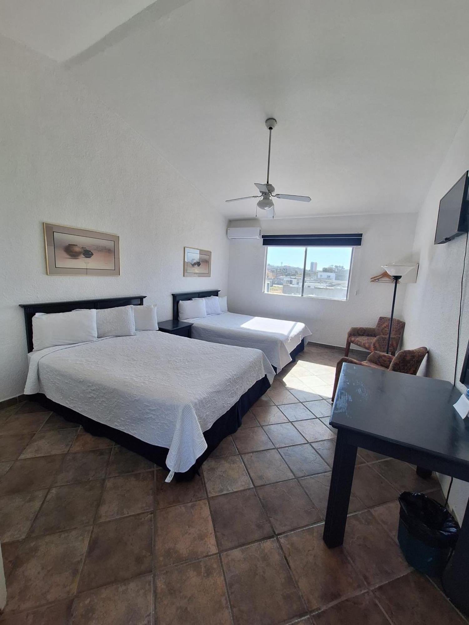 Playa Inn Rocky Point Bagian luar foto